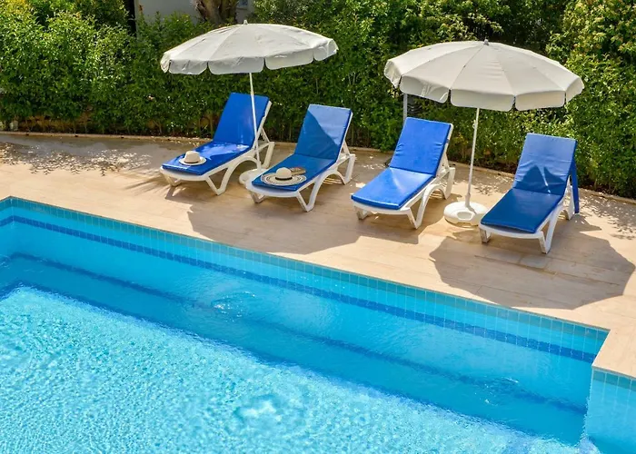 Villa Kilic- 5 Bedroom In Hisaronu