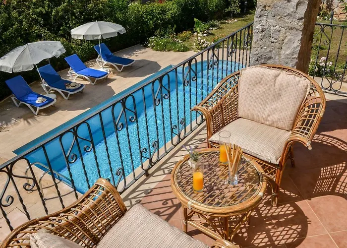 Villa Kilic- 5 Bedroom In Hisaronu *